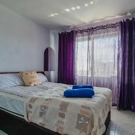 A Step From The Ocean!!! Apartment