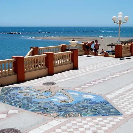 Apartment A Step From The Ocean!!! *